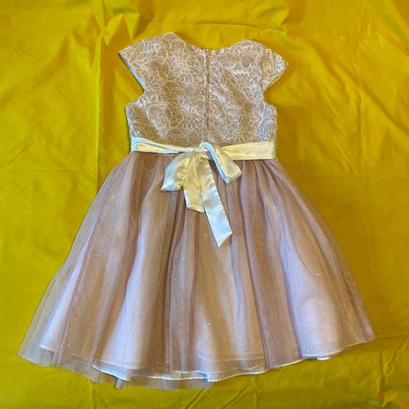 Cute Dress - Picture 2 of 2